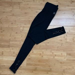 Victoria’s Secret leggings- black.